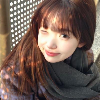 染成茜色的坂道